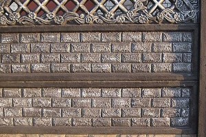 Еврозабор Кирпич в рамке колотый