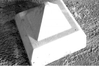 Крышка на столб Пирамидка 14х14 см
